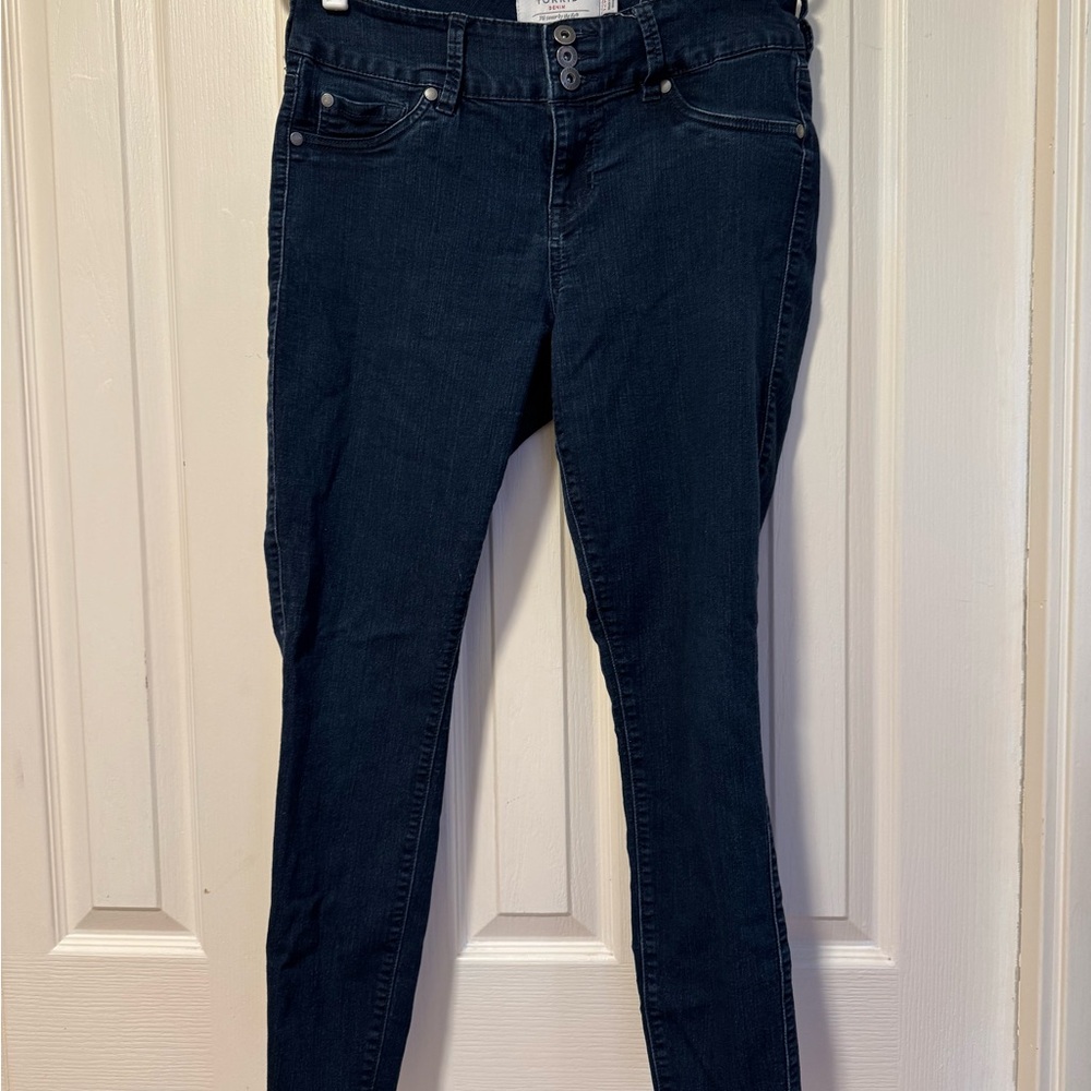 Torrid Women's Dark Blue Jeggings